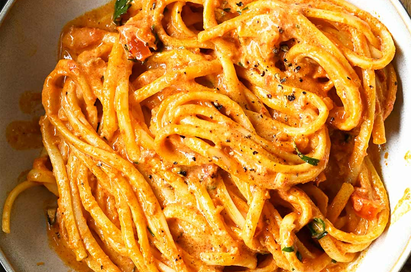 Linguine with Creamy Tomato Sauce